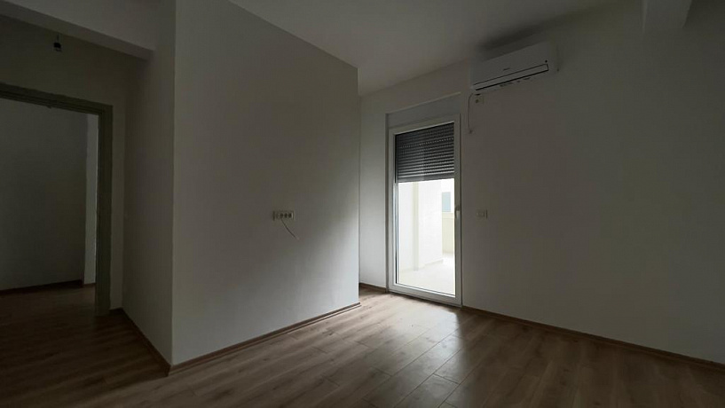 Apartment mit zwei Schlafzimmern in einem Komplex mit Swimmingpool in Ulcinj